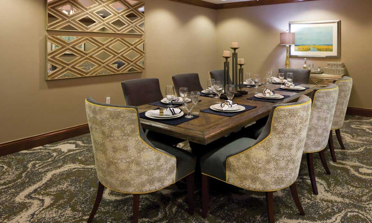 Interior-Dining Room-HarborChase of Tamarac-Florida Senior Living