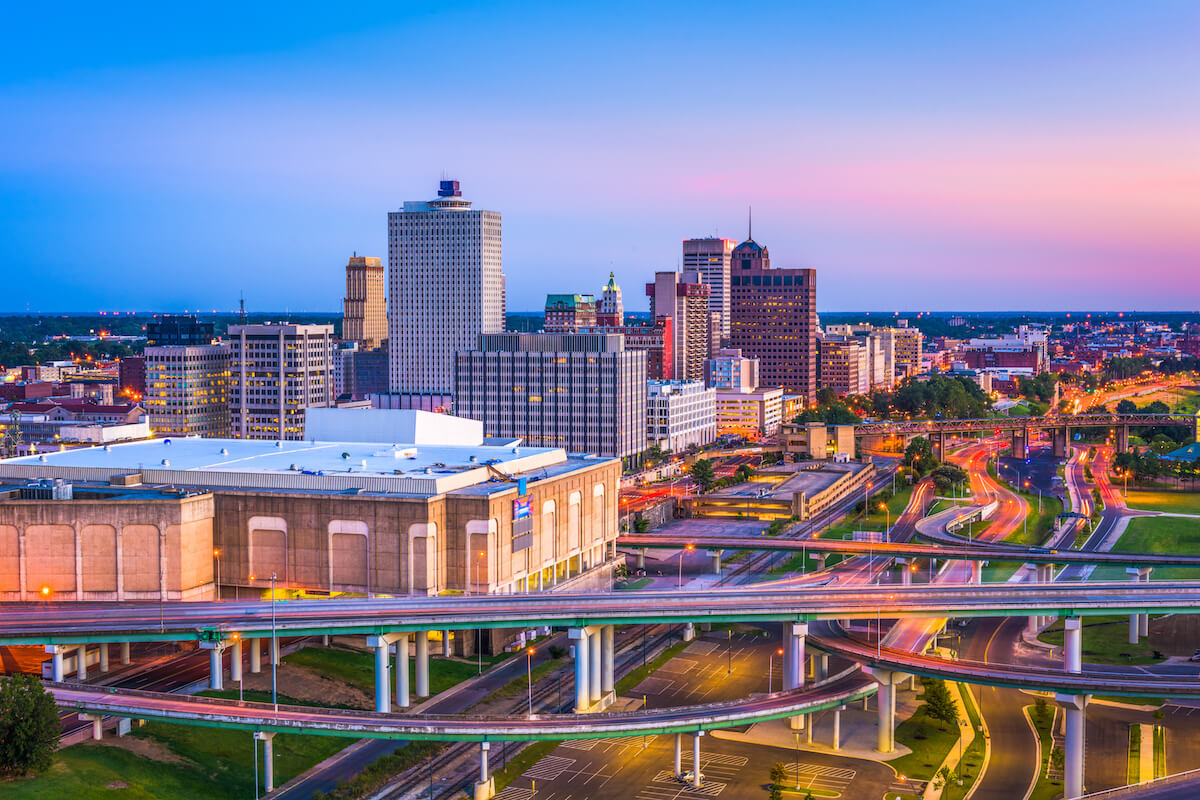 Memphis, Tennessee, USA downtown skyline at dusk.