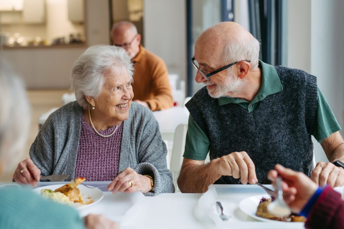 Living Fully in the Moment: Early Memory Care Benefits